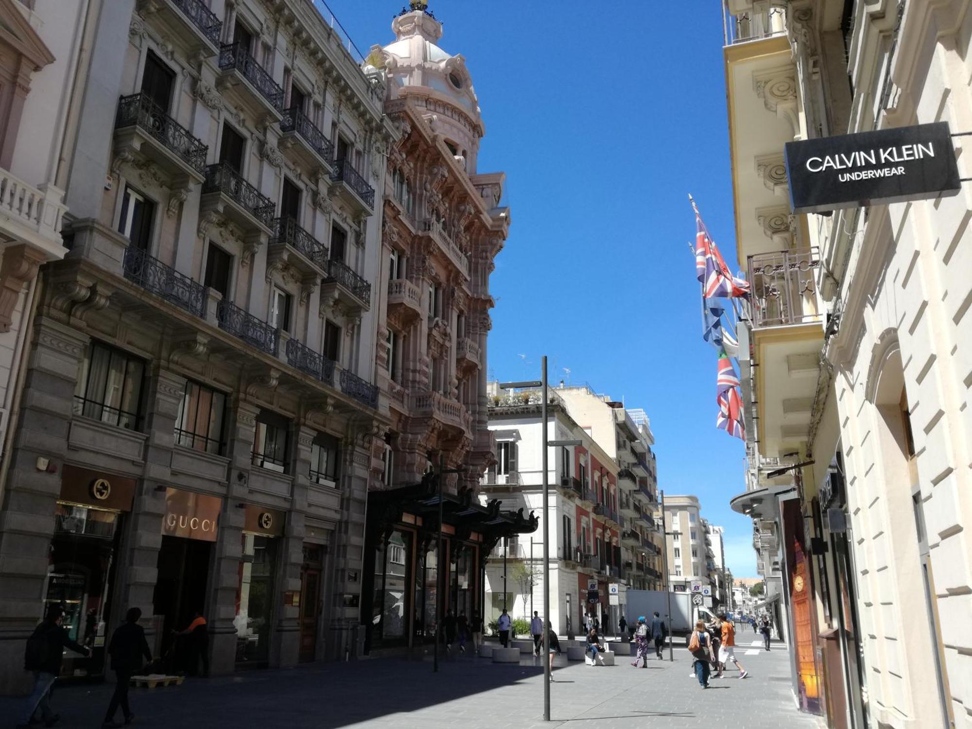 Cosmopolitan-Bari Exterior foto